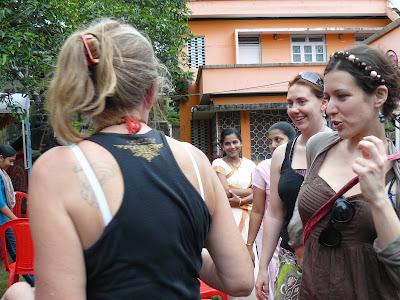 Pêche, chèvres et chaises musicales : premières impressions indiennes à Kochi Pêche, chèvres et chaises musicales : premières impressions indiennes à Kochi