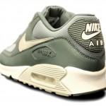 nike-wmns-air-max-90-medium-olive-4 nike-wmns-air-max-90-medium-olive-4