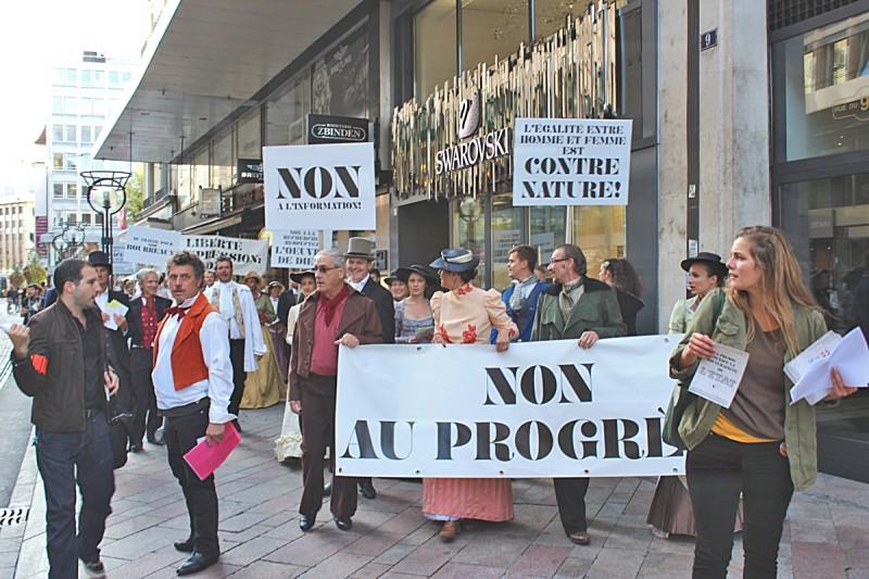 Les partisans du Oui pour la Constitution genevoise défilent en ville! IMG_0214-ssssss1111.jpg