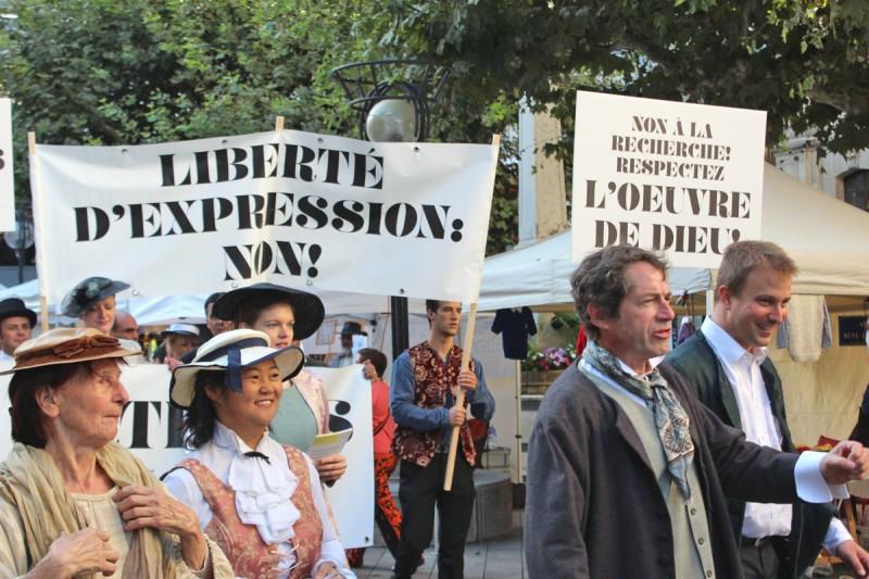 Les partisans du Oui pour la Constitution genevoise défilent en ville! IMG_0212-ssssss1111.jpg