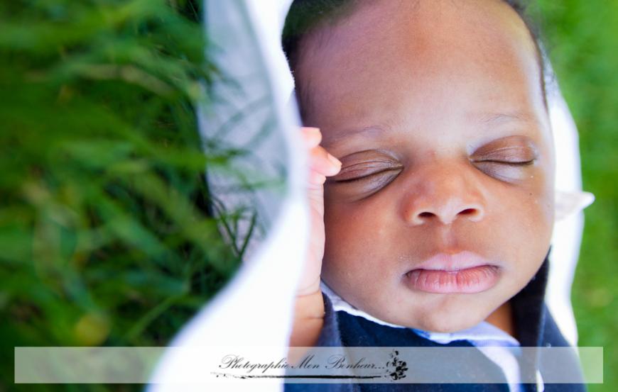 Photographe de maternité à Paris 75- Bébé et portrait de famille – Ysmaël 1 mois Photographe de maternité à Paris 75- Bébé et portrait de famille – Ysmaël 1 mois