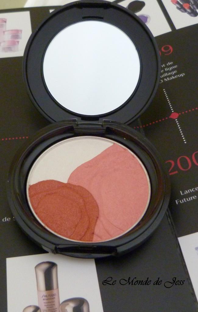 140 ans de Shiseido – Acte 2 : Compact Camélia