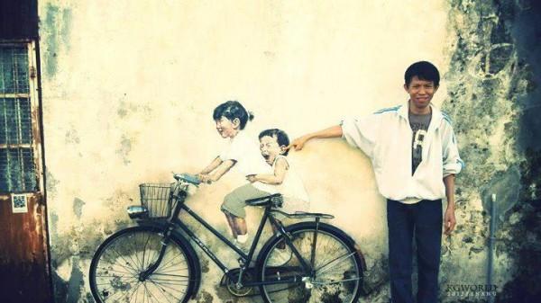 Ernest Zacharevic : le street art participatif Ernest Zacharevic : le street art participatif