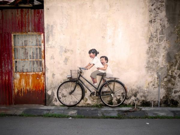 Ernest Zacharevic : le street art participatif Ernest Zacharevic : le street art participatif