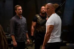 fast-six-paul-walker-dwayne-johnson-vin-diesel Fast and Furious 6 : photos et vidéos du tournage