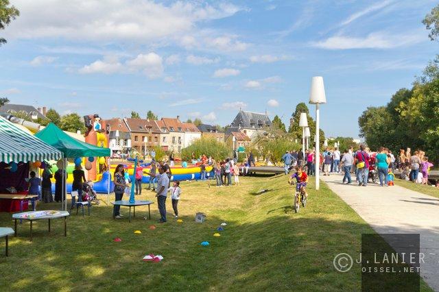 LES QUAIS EN FÊTE (2012) LES QUAIS EN FÊTE (2012)