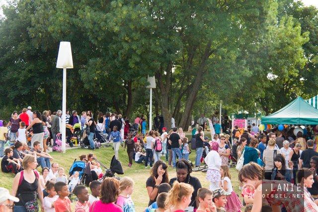 LES QUAIS EN FÊTE (2012) LES QUAIS EN FÊTE (2012)