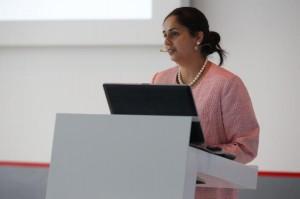 dXBsb2Fkcy9hc3NldHMvMzkyNzcxOWU5NDQyNTM4NmJkM2MyOTFmOTFkMjk0ZTIzNDBmNWExNC5qcGc=.597.402.1.1.70 dXBsb2Fkcy9hc3NldHMvMzkyNzcxOWU5NDQyNTM4NmJkM2MyOTFmOTFkMjk0ZTIzNDBmNWExNC5qcGc.597.402.1.1.70 300x199 Sauber F1 en pointe dans la protection de lenvironnement