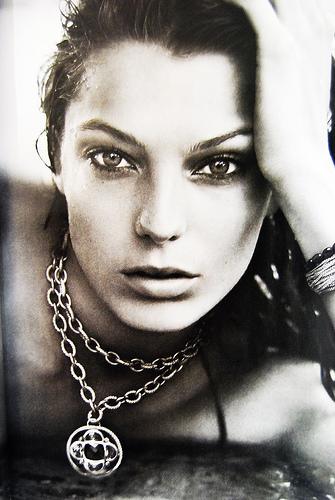 Madam “Gisele Bundchen” O VerĂŁo mostra a sua cara na Vanity Fair de Março de 2009