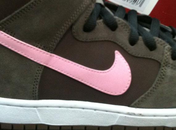 nike-sb-dunk-high-smoke-ion-pink Nike SB Dunk High Smoke Ion Pink