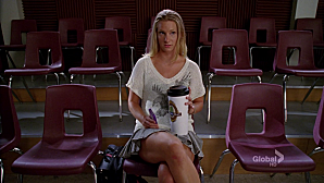 Critiques Séries : Glee. Saison 4. Episode 2. Britney 2.0. vlcsnap-2012-09-21-14h06m35s148.png