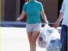 84370PCN_Spears thumbs britney spears old navy shopper 02 Photos : Britney faisant du shopping à L.A 20/09/12