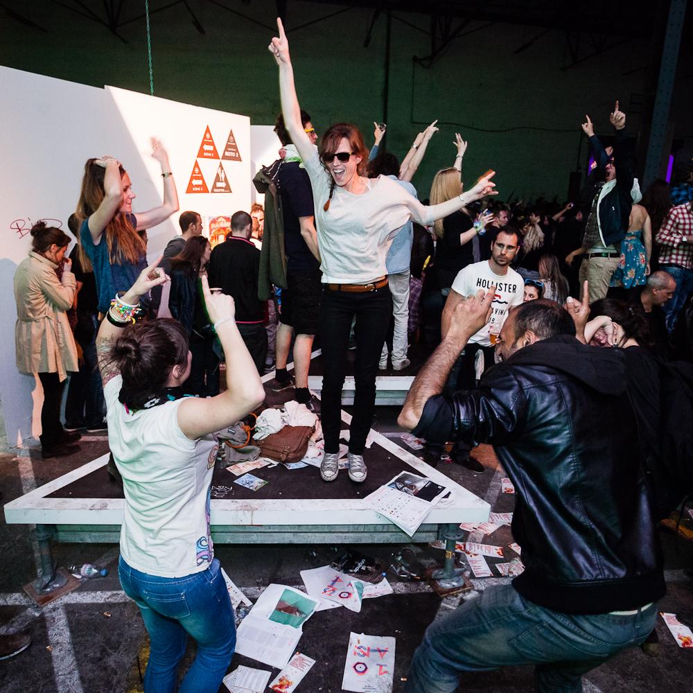 Nuit 4 - Anciennes Usines Brossette Nuit 4 NS 2012 BD ©b rob 12 Rewind Nuits Sonores 2012 : jours 4, 5 et nuit 4