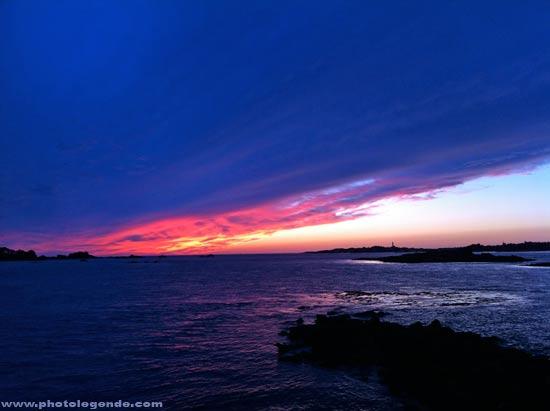 Coucher de soleil sur l'île de Batz La grande parade Brest 2012