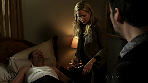 Critiques Séries : The Mob Doctor. Saison 1. Episode 2. vlcsnap-2012-09-24-10h39m09s61.png