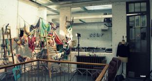 Quincaillerie - les foulards Une quincaillerie