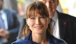 Carla Bruni envisage une séparation Carla Bruni envisage une séparation