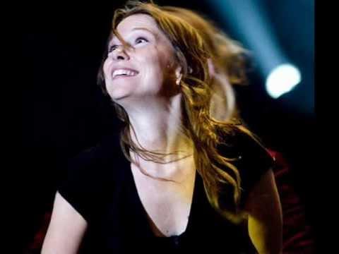 Jérôme Minière, un astre qui nous chante des merveilles Image de prévisualisation YouTube