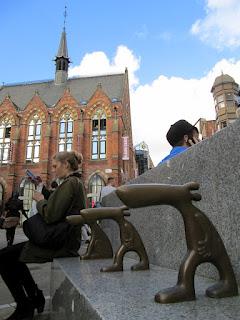 J'achète mon électricité à la livre mais la consomme au kilo, what? J'achète mon électricité à la livre mais la consomme au kilo, what?