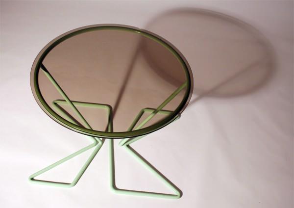 Coffee table NEON par Rodrigo Vairinhos Coffee table NEON par Rodrigo Vairinhos