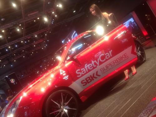 Après 2 soirées sur le Mondial Auto, je rentre HS ! IMG_0398.JPG