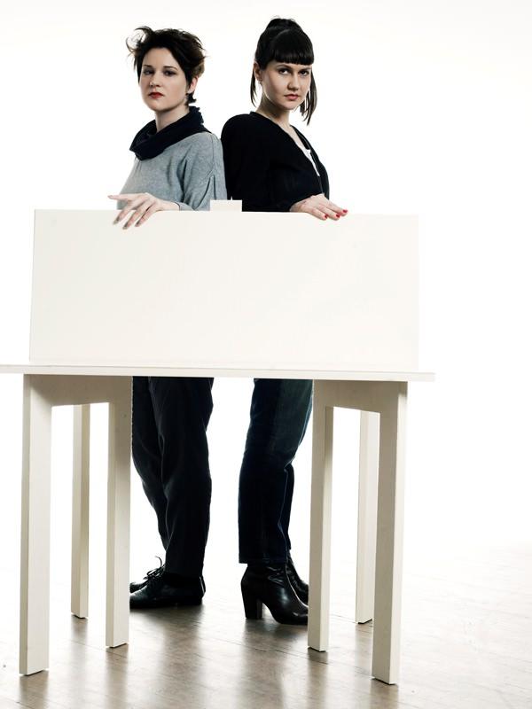 Table For 1 or 2 par Ivana Borovnjak et Roberta Bratovic Table For 1 or 2 par Ivana Borovnjak et Roberta Bratovic