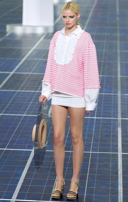 Fashion Week: Chanel 2013, moderne chic , accessoires oversized Fashion Week: Chanel 2013, moderne chic , accessoires oversized