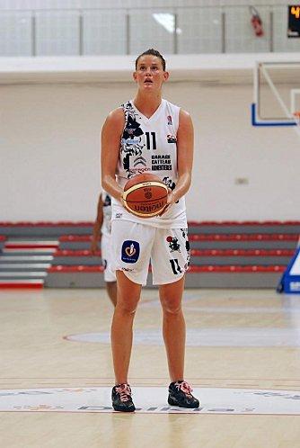 Anna-NEDOVIC--Armentieres-_SO-Armentieres.jpg
