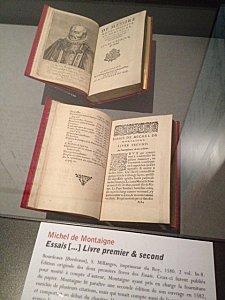 6 Livres de Montaigne ESSAIS imprimés en 1580