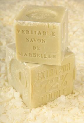Faire de la lessive au savon de Marseille savon de marseille