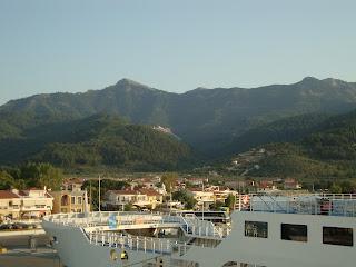 Découvrez la Grèce sous un autre angle... Découvrez la Grèce sous un autre angle...