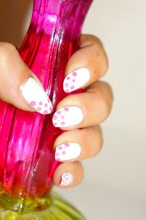 Ongles  - Blanc, 3 roses et stamping