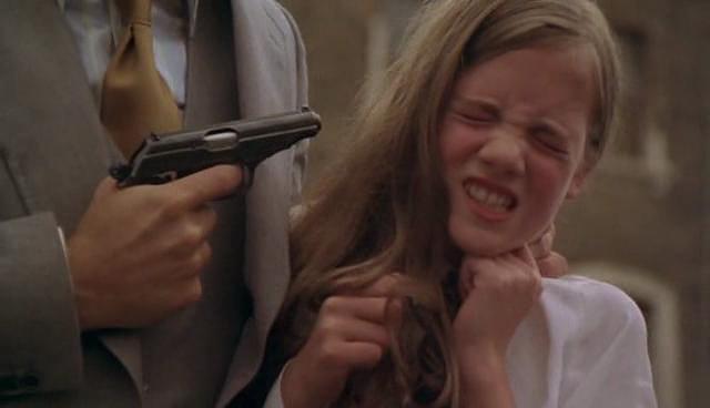 Héros De Film Avec Des Ciseaux Au Bout Des Mains Le Piège Infernal - The Squeeze, Michael Apted (1977) - Paperblog
