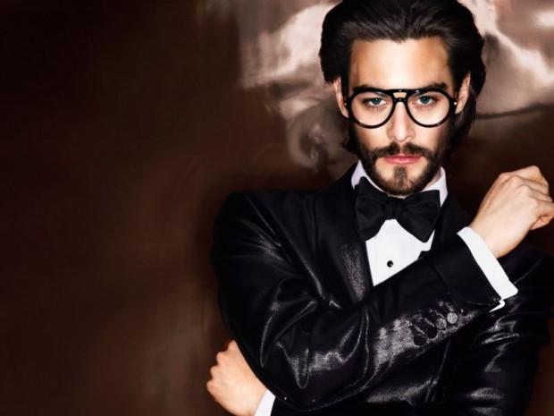 jonas-kesseler-tom-ford-fall-winter-2012-campaign1 jonas kesseler tom ford fall winter 2012 campaign1 620x465 Les 4 tendances des campagnes homme de cet hiver