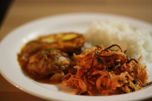 Curry birmane aux oeufs dorés – Burmese Golden Egg Curry