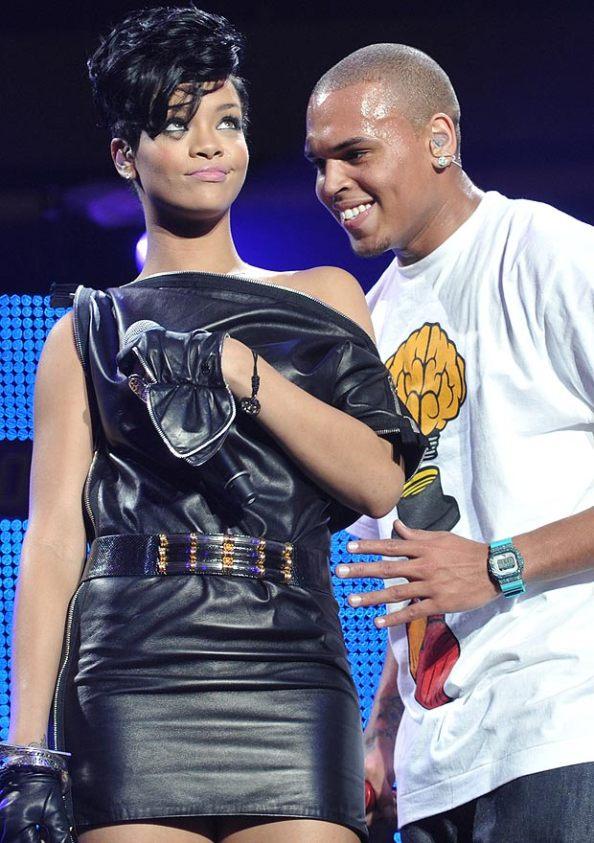 Rihanna remet le couvert avec Chris Brown… et la bénédiction de papa !