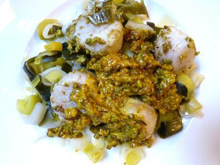 Saint-Jacques aux pistaches et safran P1080213