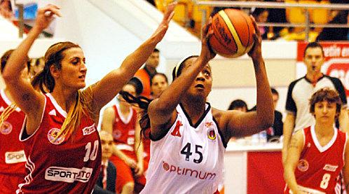 Russie : Kara BRAXTON à Orenbourg Kara BRAXTON (Ankara) tbl.org.tr