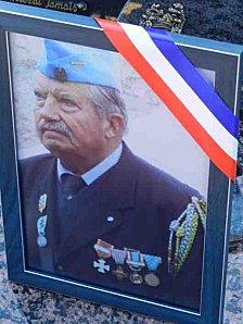 En mémoire de mon Grand-Père DSCN1046_web.jpg