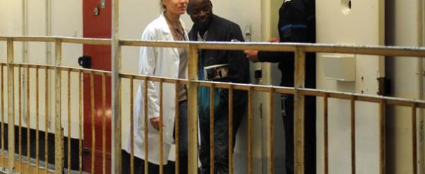 Inédit: « Médecin-chef à la Santé » avec Mathilde Seigner ce soir sur France 2