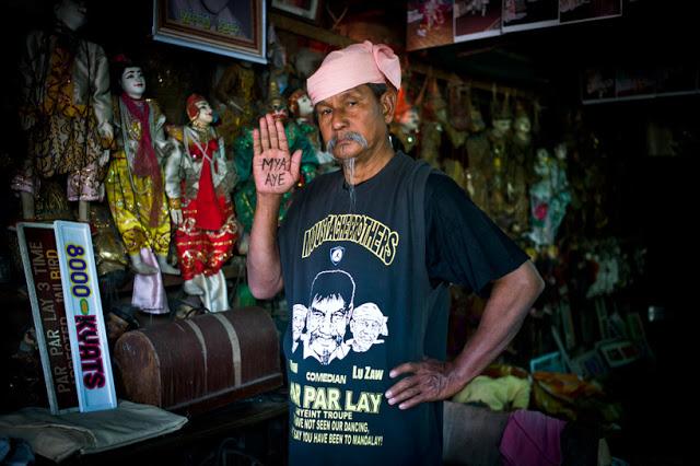 Portraits de prisonniers politiques en Birmanie par James Mackay - Photographie