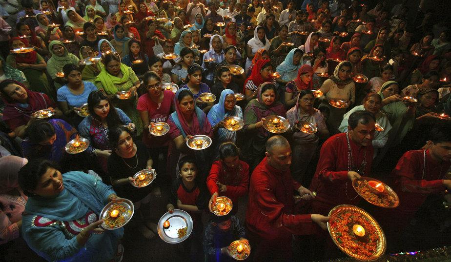 le festival Navratri, une fête hindoue qui rend hommage à Shakti, l’énergie féminine divine.

Photo Ajay Verma/Reuters