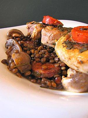 COTE FILET D'AGNEAU A LA SAUGE ET LENTILLES DU PUY CHAMPIGNON ET CHORIZO Agneau Presto 4