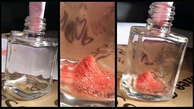 flacon-poudre-fabrication-vernis Comment faire son vernis maison ?