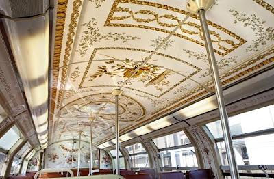 Le RER C s'anoblit aux couleurs de Versailles Le RER C s'anoblit aux couleurs de Versailles
