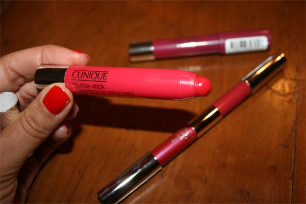 Crayons pour les lèvres... le combat ! - Poulette Blog Crayons pour les lèvres… le combat !