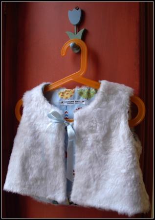 Gilet fourrure réversible bébé 2009-12-08.2 Gilet fourrure réversible