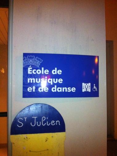 23/10/12 - Inauguration de l'Ecole de Musique et de Danse de St Julien EDMD9.JPG