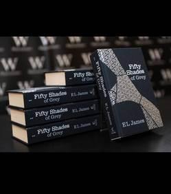 cinquante-nuances-de-grey-est-il-contre-les-femmes_137184_w250 Le livre unique