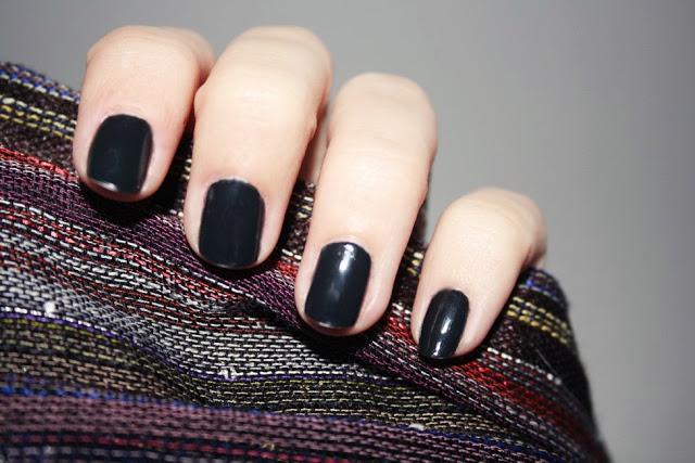 Stylenomics - Essie Stylenomics - Essie